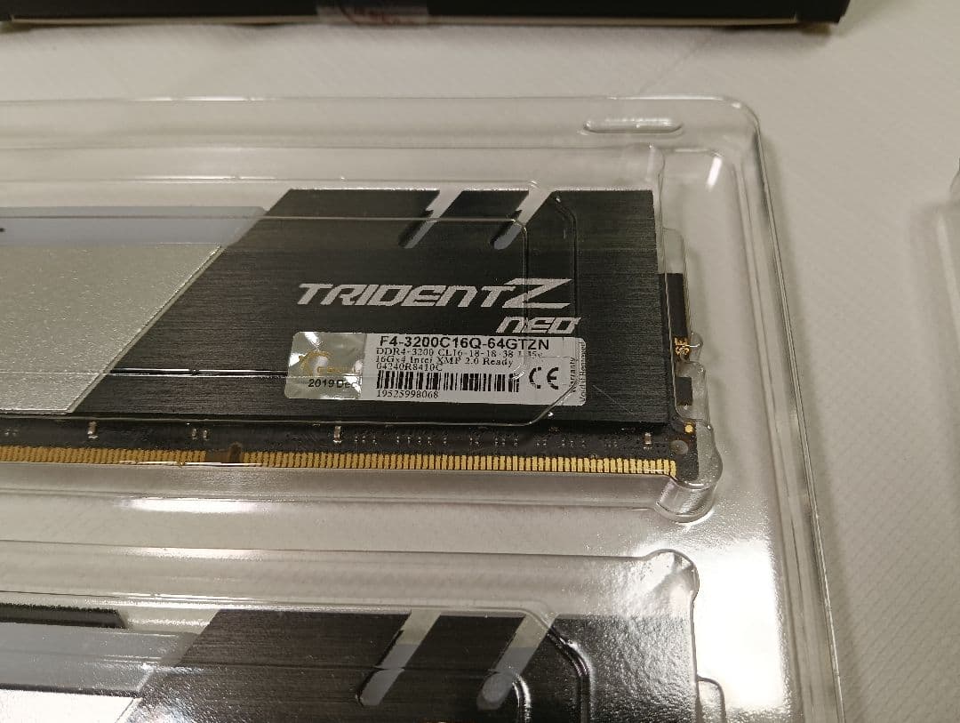 メモリー G.SKILL DDR4 64GB trident z NEO