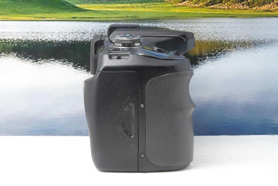 SONY α100 軽量ボディ＆使いやすさ抜群 おすすめの1台