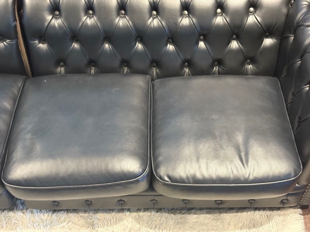 ヴィンセント　ボタンダウン　ソファ　アンティーク　レザー　ブラック IZZ