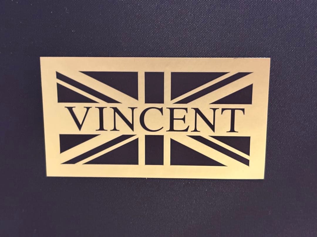 ヴィンセント　ボタンダウン　ソファ　アンティーク　レザー　ブラック IZZ