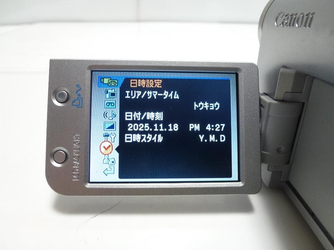 希少　動作品　キャノンビデオカメラ　DM-IXY DV S1　Mini DV