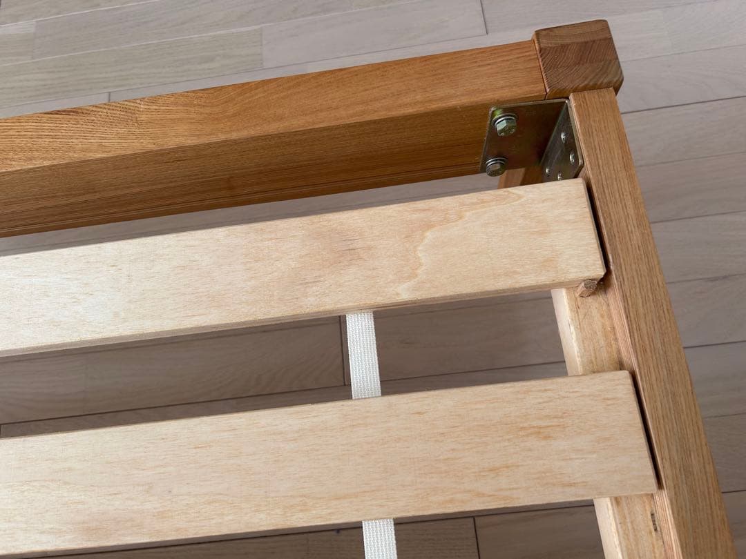 ACTUS シングルベッドフレーム