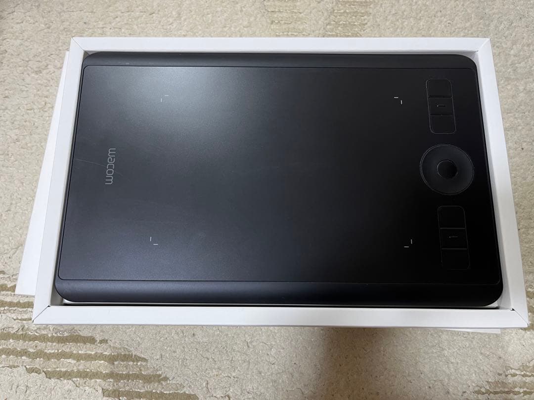 Wacom Intuos Pro Small 本体