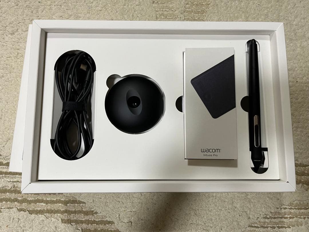 Wacom Intuos Pro Small 本体