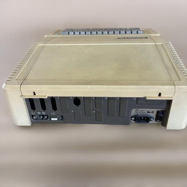 ★本体動作確認★　　AppleIIe アップル２E　 Disk２付属