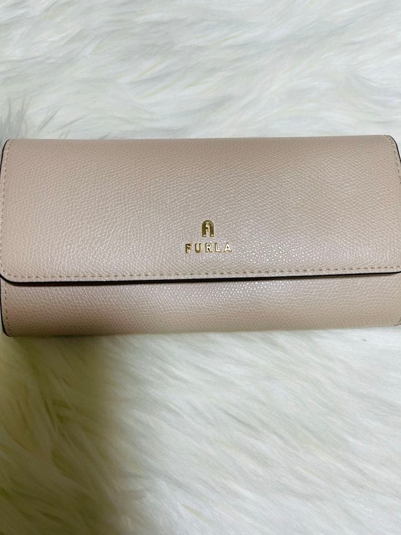 dragon1127 さん専用FURLA ベージュ レザー 長財布