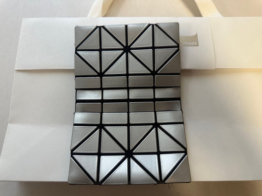 ISSEY MIYAKE BAO BAO シルバー