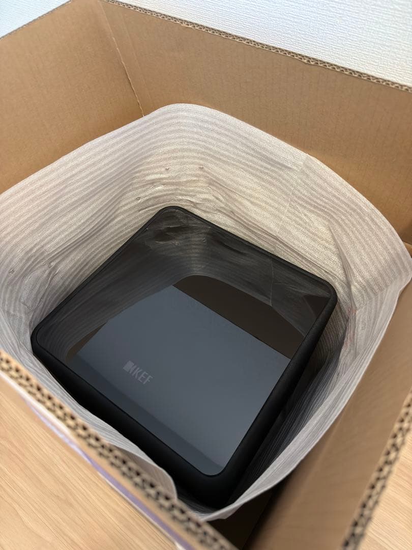 KEF Kube 8 MIE JP サブウーファー