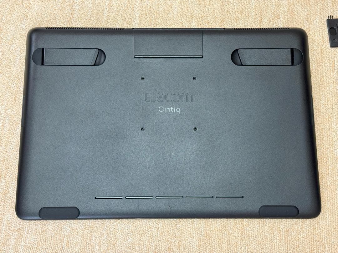 【美品動作品】Wacom Cintiq 16 FHD（16インチ 液晶ペンタブ）
