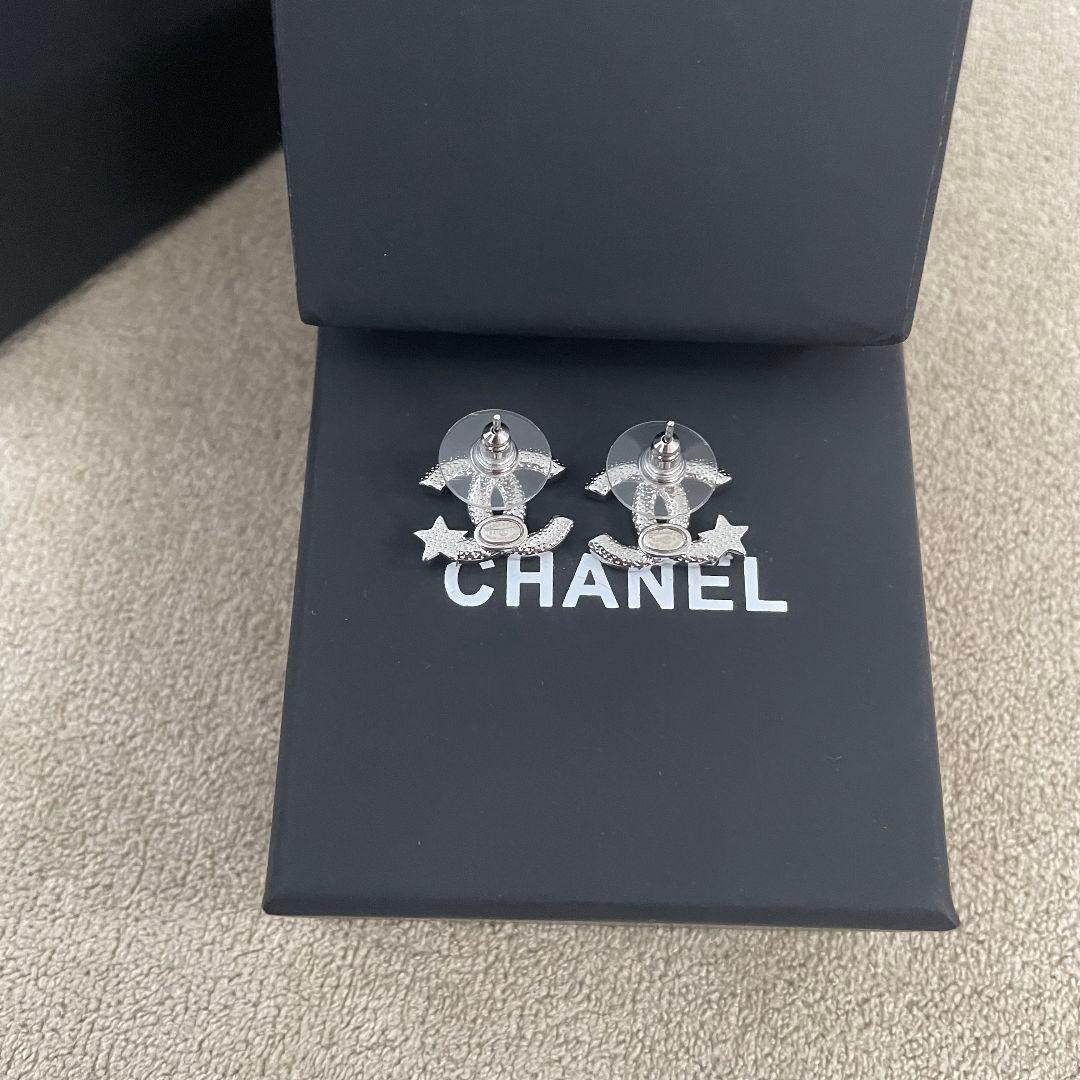 CC シルバー ピアス