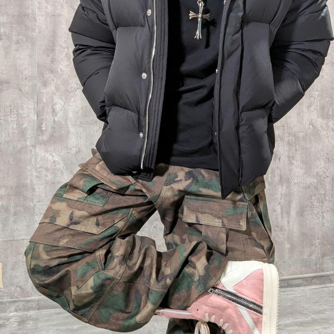 FARFROMWHAT迷彩柄カーゴパンツ