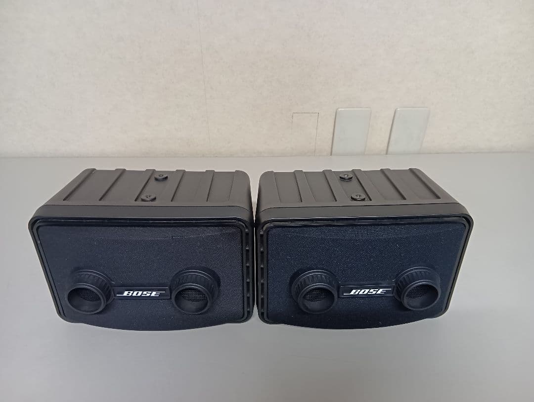 BOSE 101MMG 2ホン 純正吊り下げ金具付属
