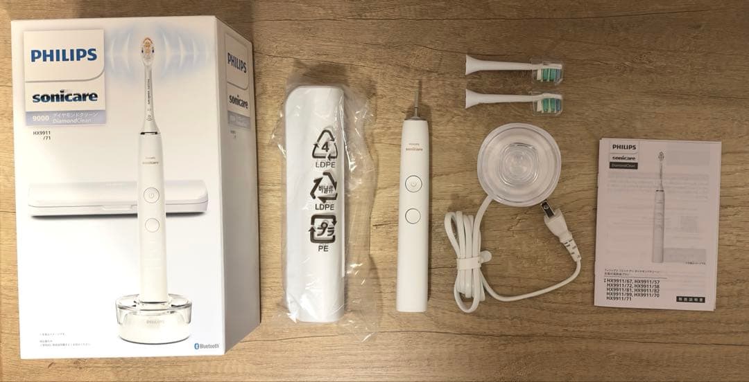 PHILIPS ソニッケアー ダイヤモンドクリーン 9000 HX9911/70