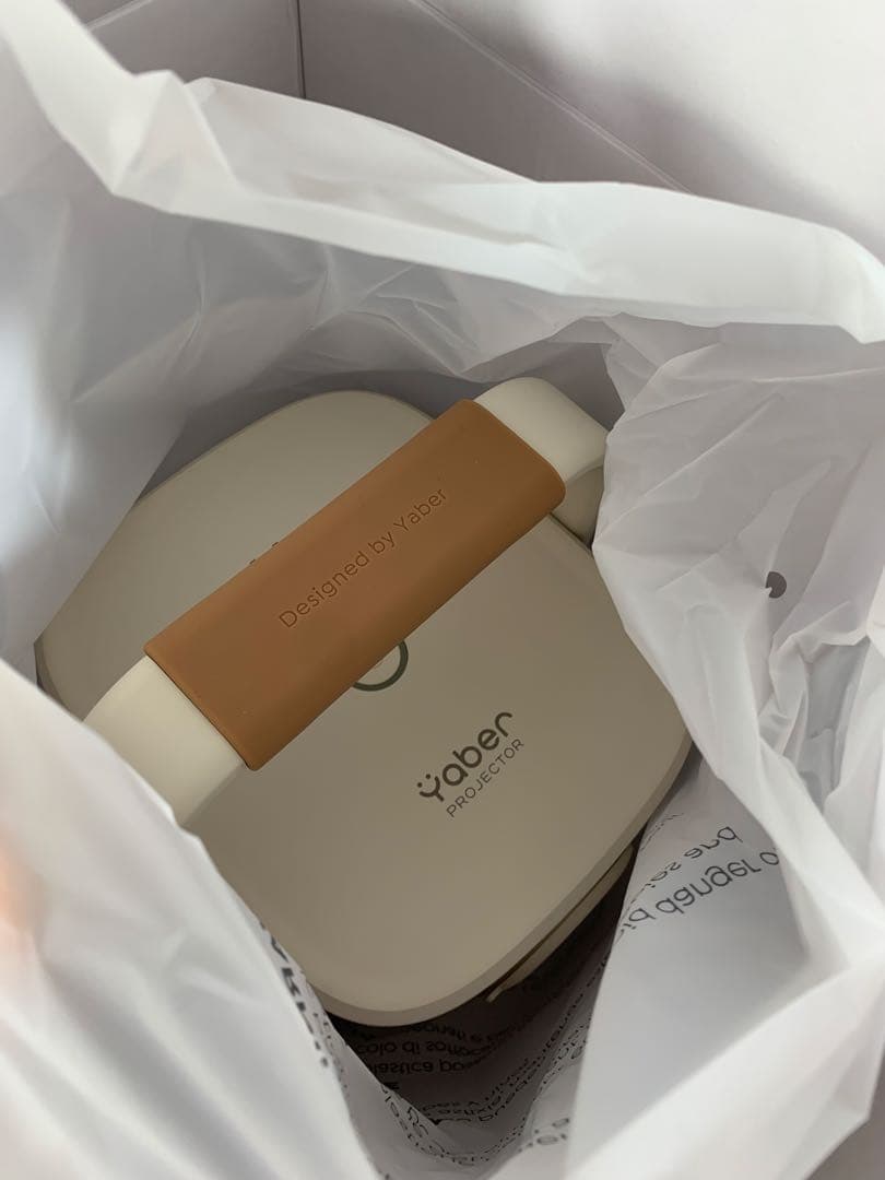 新品未使用 Yaber Projector T2 プロジェクター 屋外