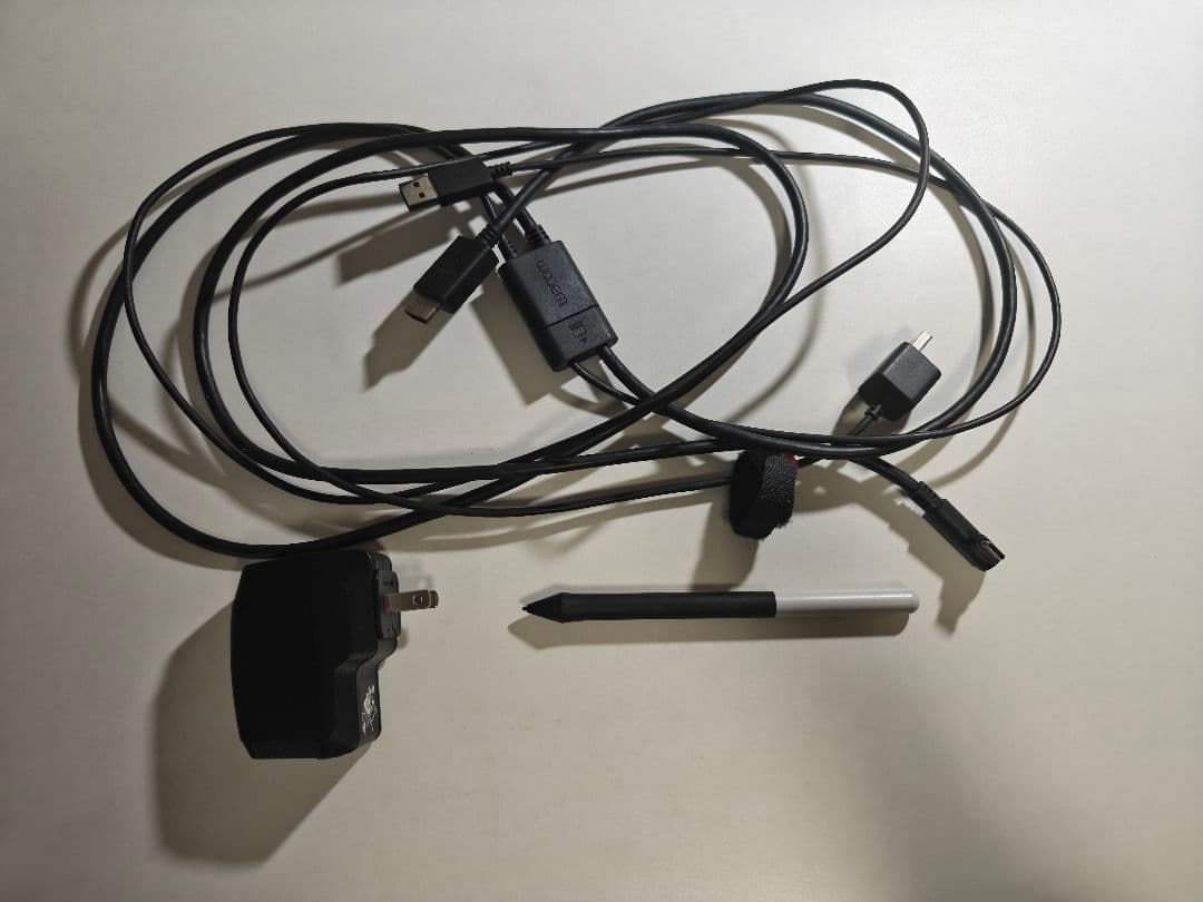 Wacom One 液晶ペンタブレット 本体