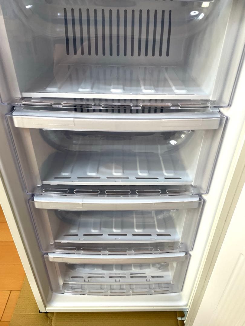 三菱ノンフロン冷凍庫 MF-U12T-W1(中古/美品)