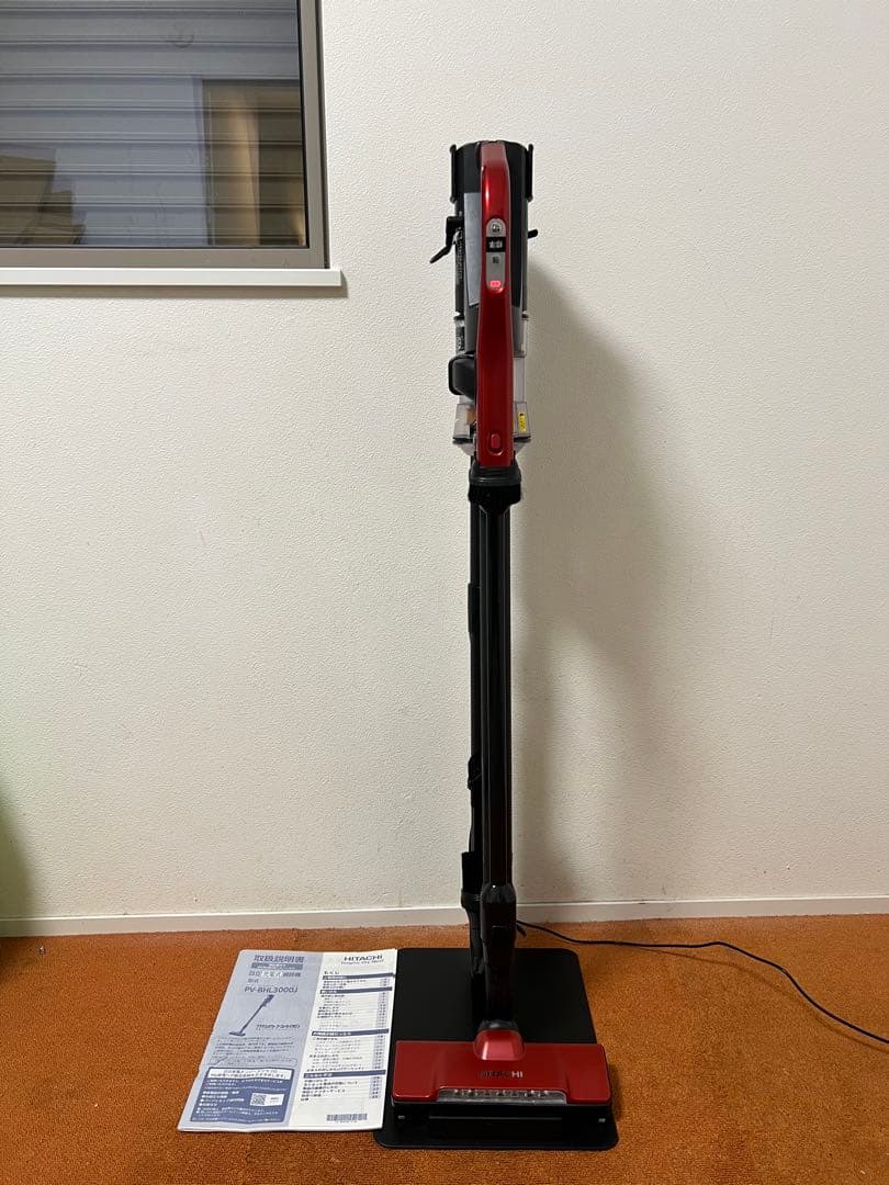 HITACHI コードレス掃除機 2022年製　PV-BHL3000J　緑LED