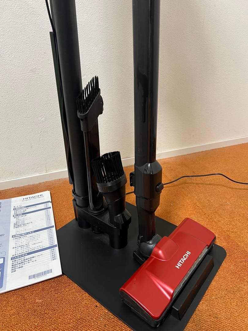 HITACHI コードレス掃除機 2022年製　PV-BHL3000J　緑LED