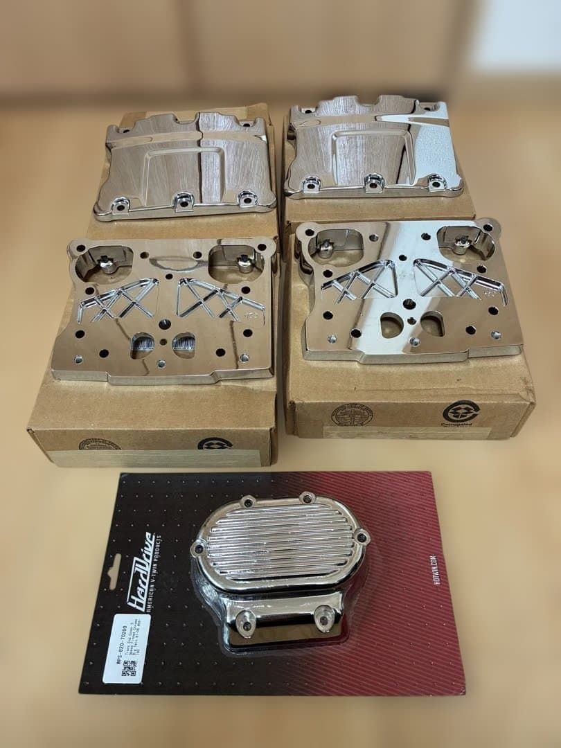 sandyハーレー純正　ツインカムエンジンカバー各種