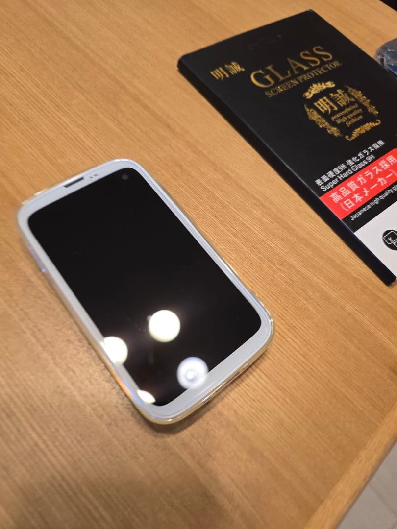 スマートフォン本体 BALMUDA Phone