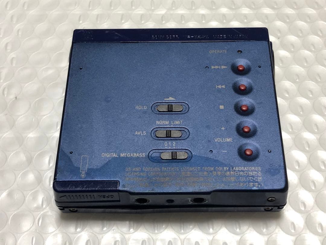 ポータブルプレーヤー SONY Walkman MZ-E7W