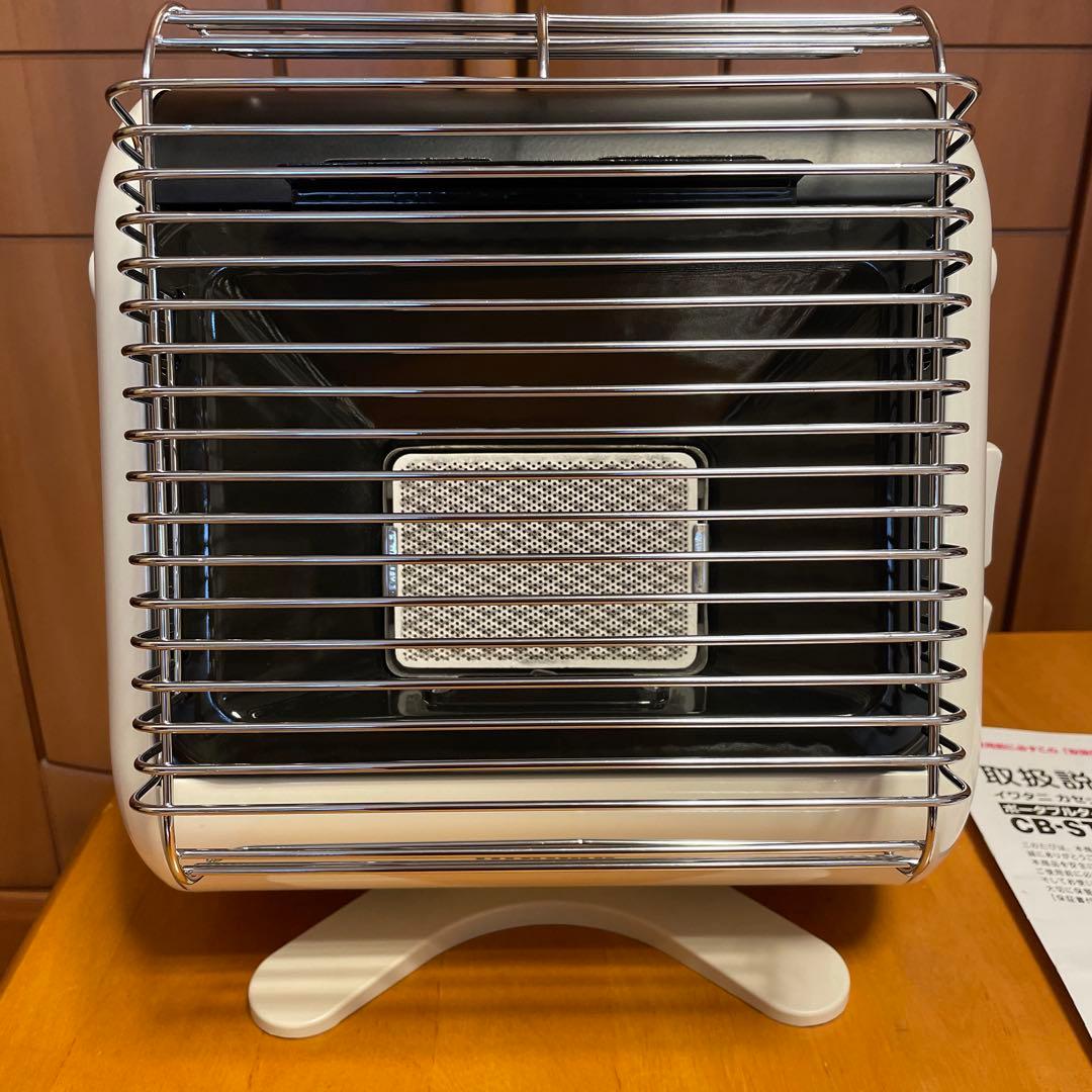 T*o様 3回使用　イワタニ カセットガスストーブ マイ暖　ポータブルタイプ