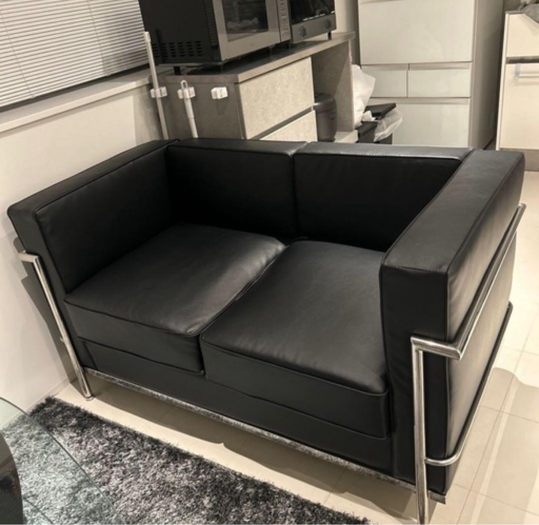 【引越し間近最終値下げ/配送料込み】ル・コルビジェリプロダクト2人掛けソファー