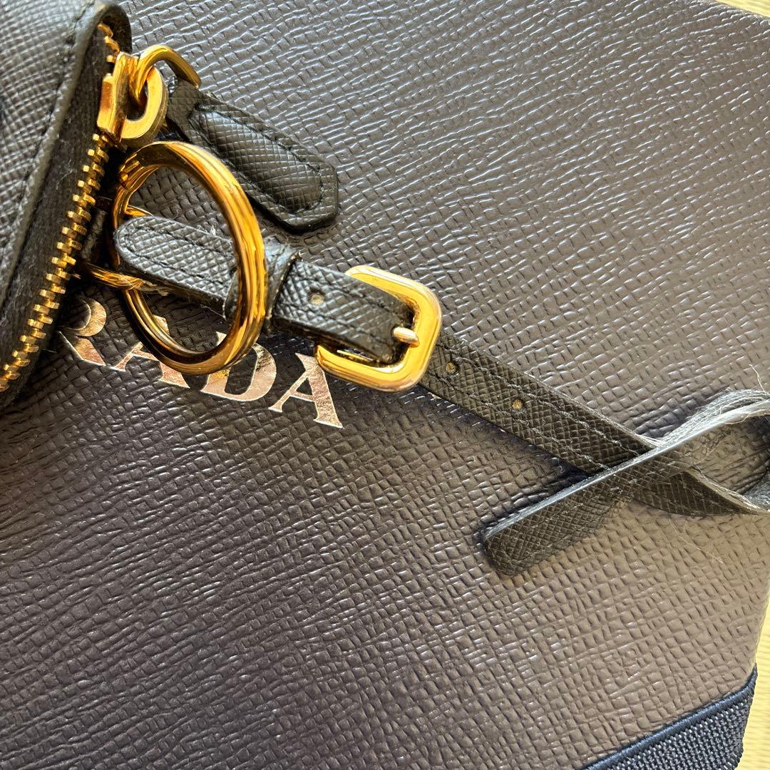 専用☆プラダ・ケース・チャーム☆