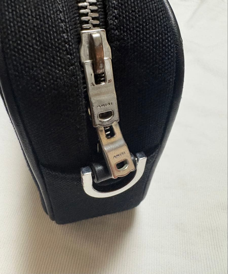 AMIRI アミリ キャンバス クロスボディバッグ