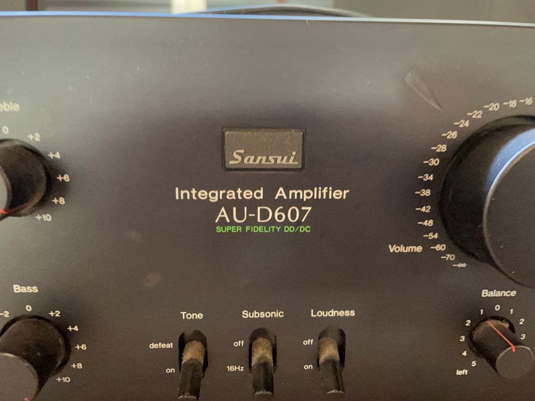 SANSUI サンスイ　AU-D607 プリメインアンプ　通電確認済み