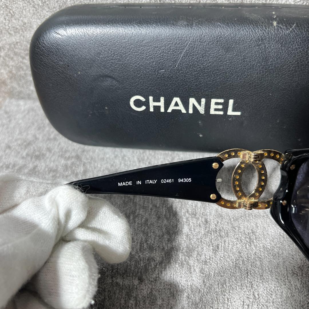 [ケース付き]　シャネル　ＣＨＡＮＥＬ　サングラス　ラインストーン　ココマーク