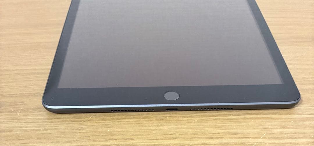 【バッテリー98%】iPad 第8世代 32GB Wi-Fi スペースグレイ