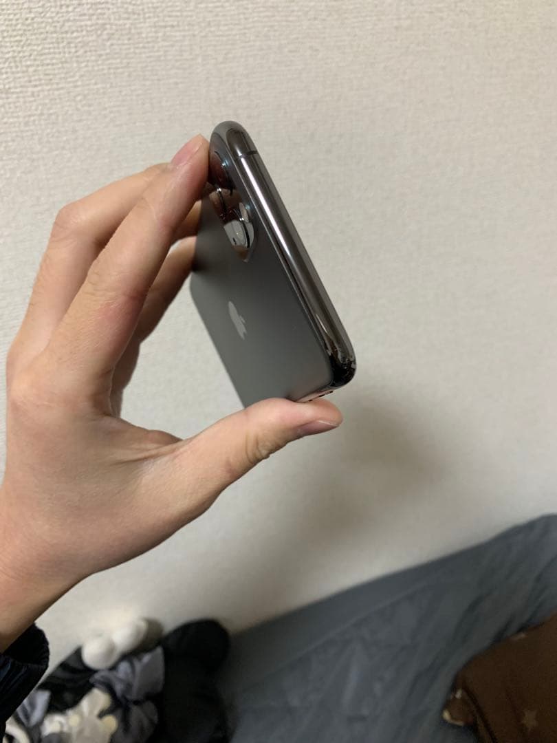 iPhone 11 Pro Max 256GB SIMフリー バッテリー100%