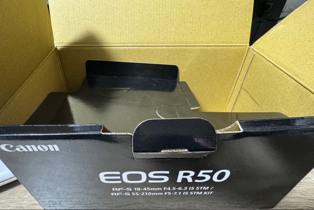 Canon EOS R50 ダブルズームキット 黒