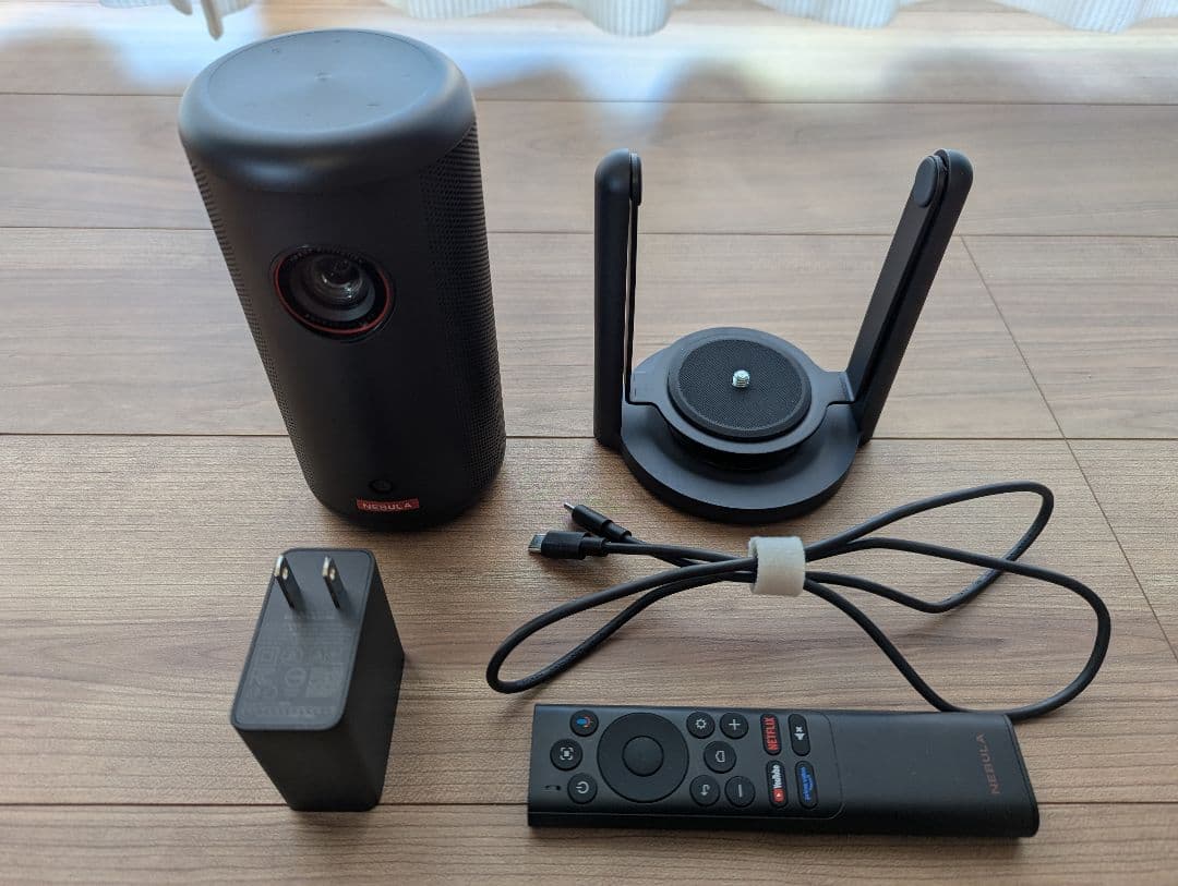 (値下げ可)Anker Nebula Capsule 3 ジンバルスタンド付き