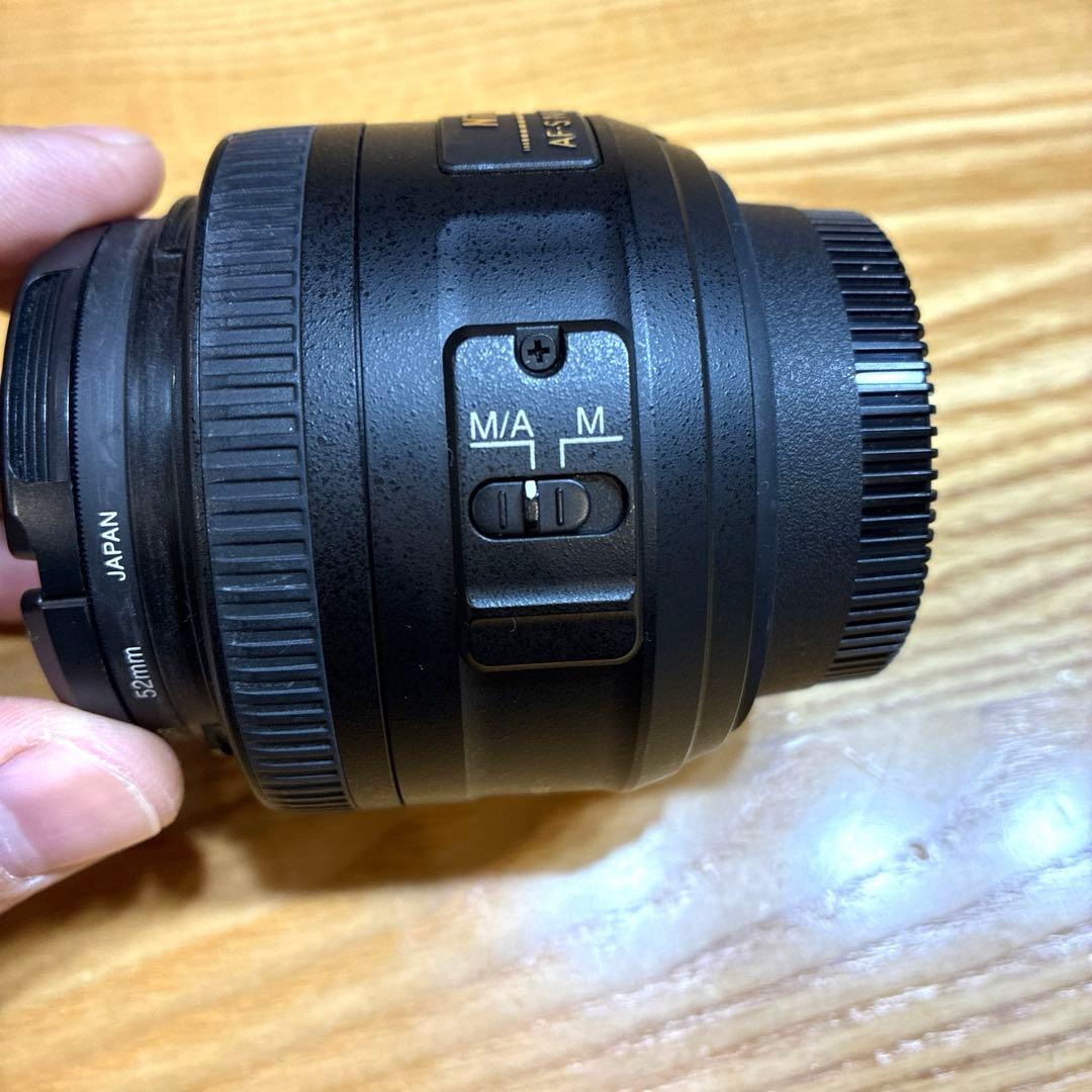 ニコン　単焦点レンズ　35mm Ｆ1.8