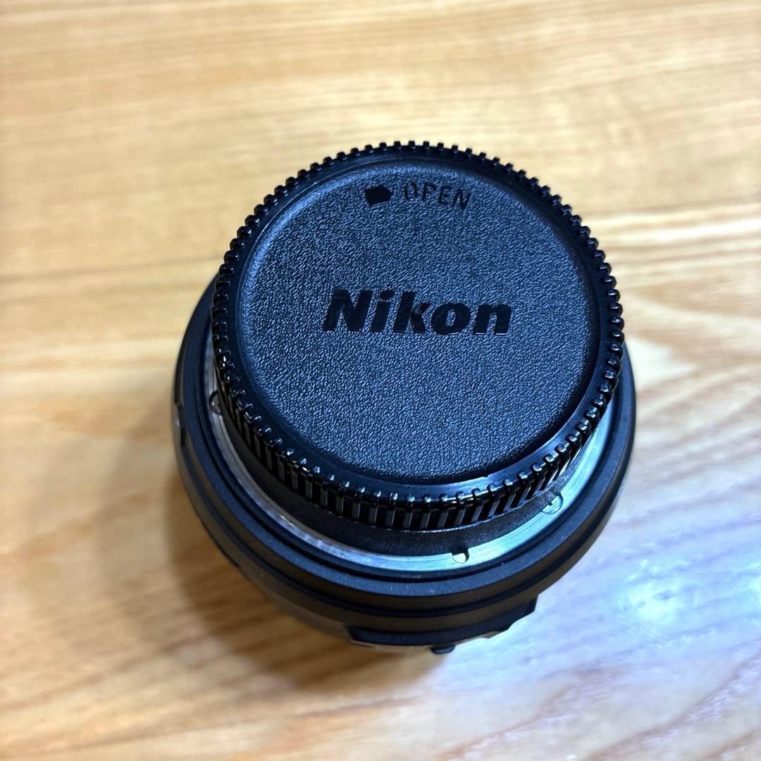 ニコン　単焦点レンズ　35mm Ｆ1.8