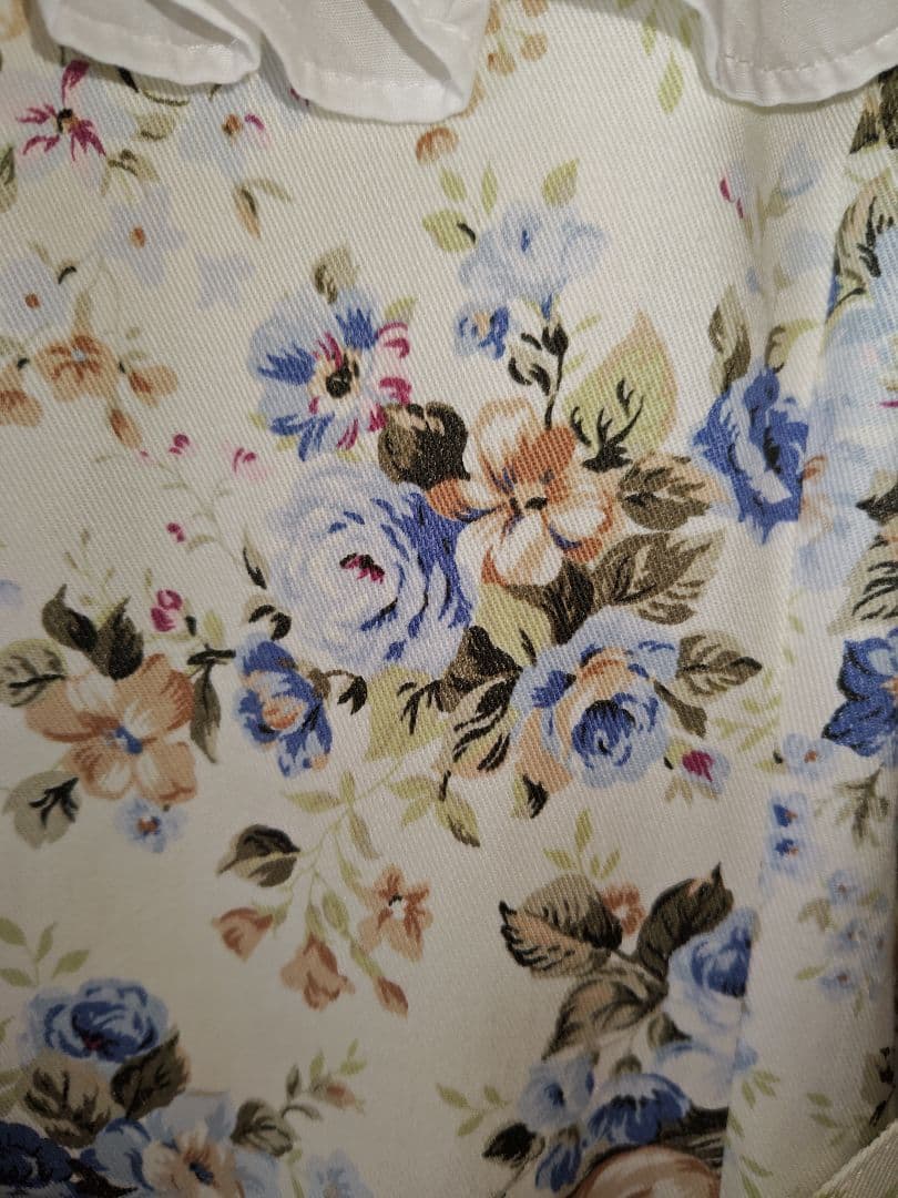 Victrian maiden　アンシエントロココブーケローゼンドレス