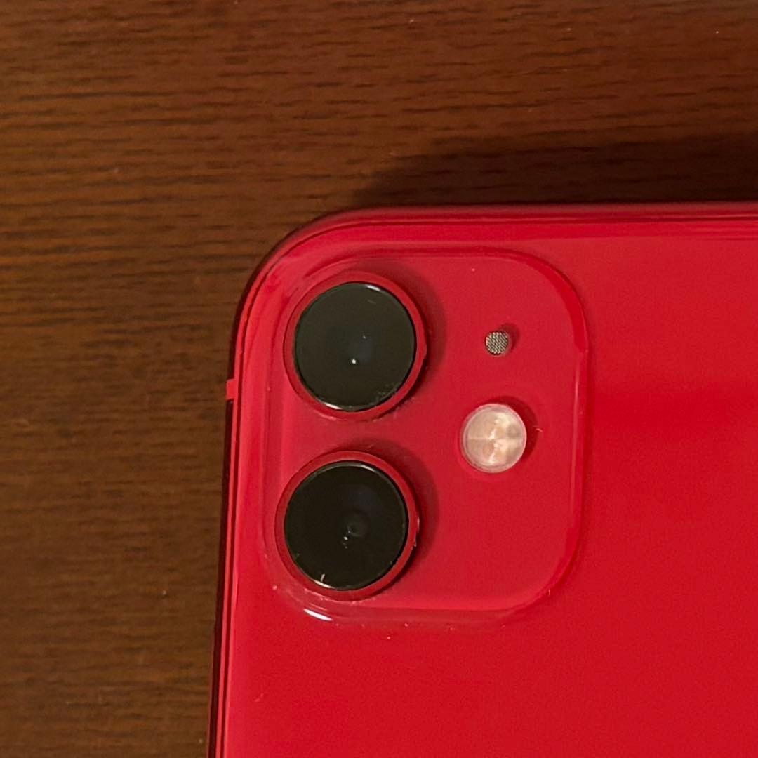 【美品】Apple iPhone 11 本体　64GB 箱付き