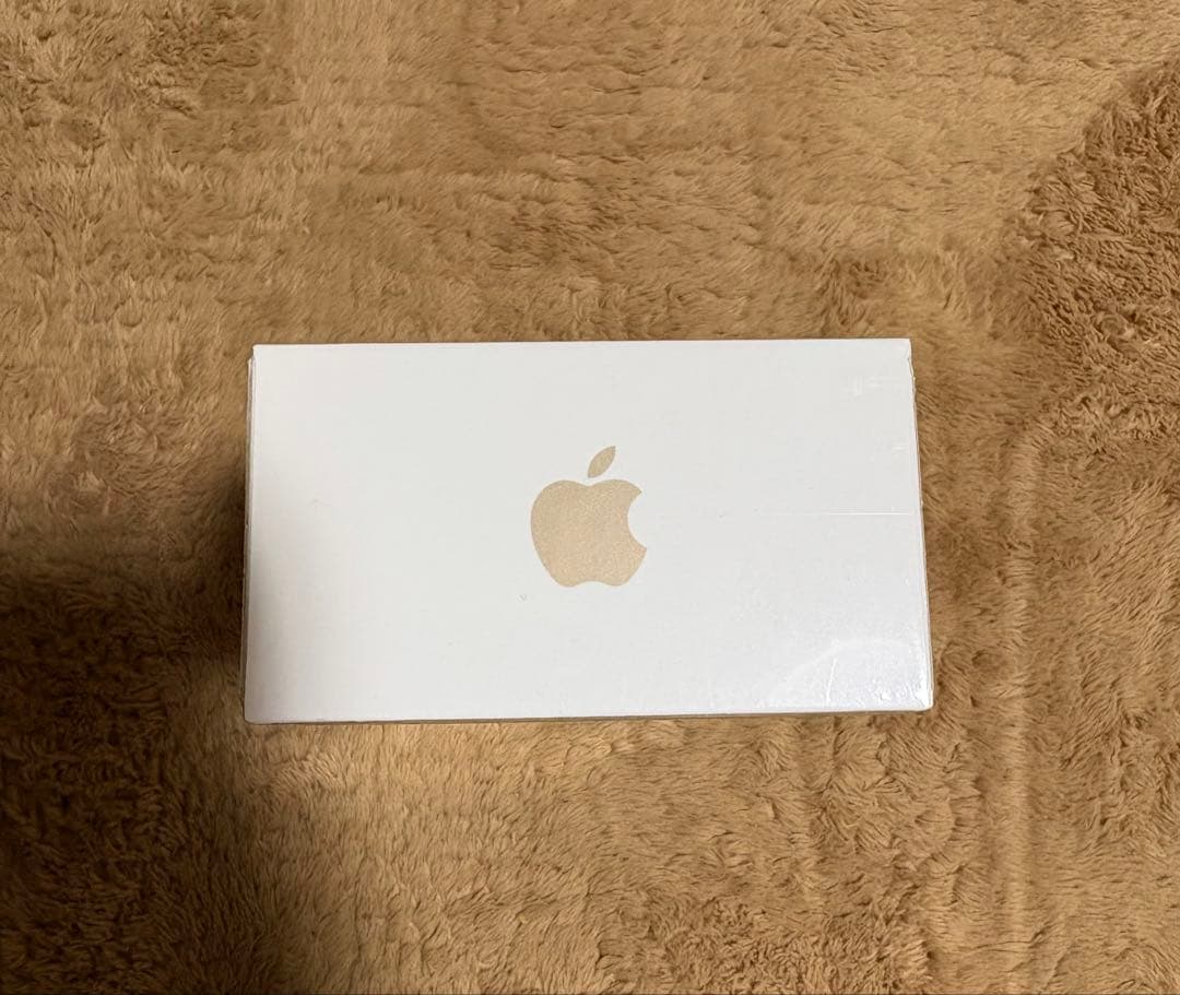 「新品未開封」IphoneSE第一世代32GBゴールドSIMフリー