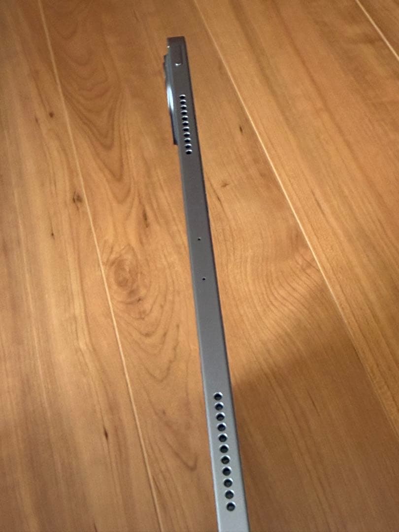 iPad Pro 12.9インチ (第5世代) 256GB スペースグレー