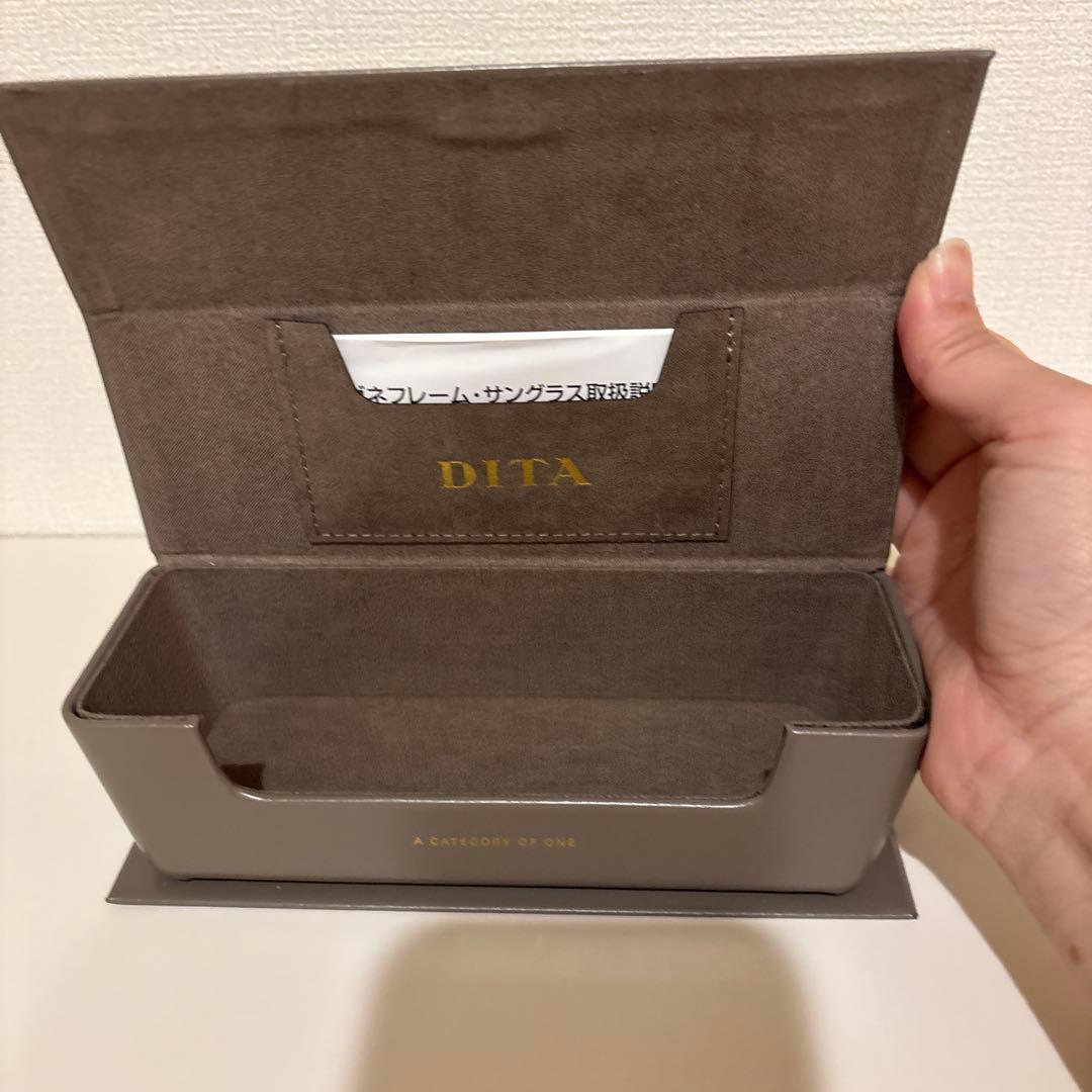 DITA ブラウンレンズ スクエアサングラス