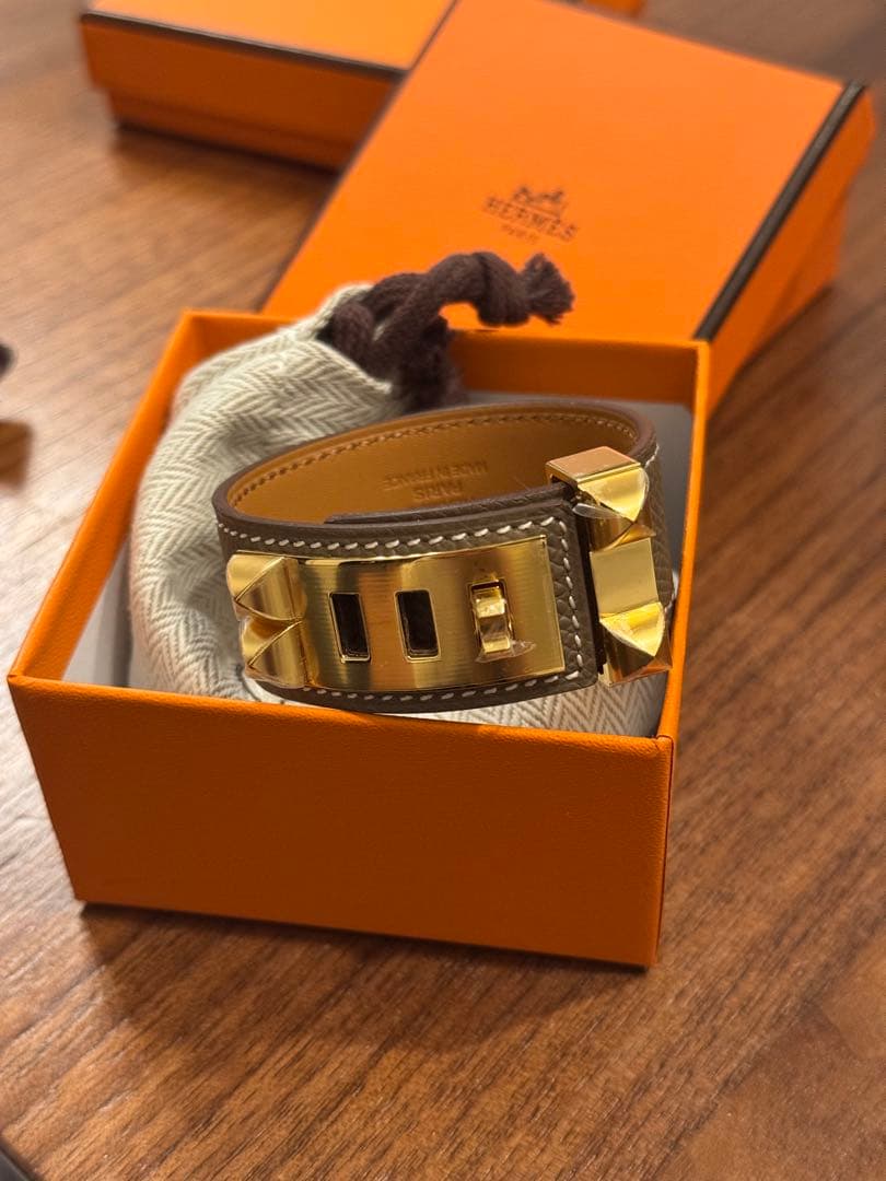 新品未使用　HERMES コリエドシアン24 ブレスレット　エトゥープ　バングル