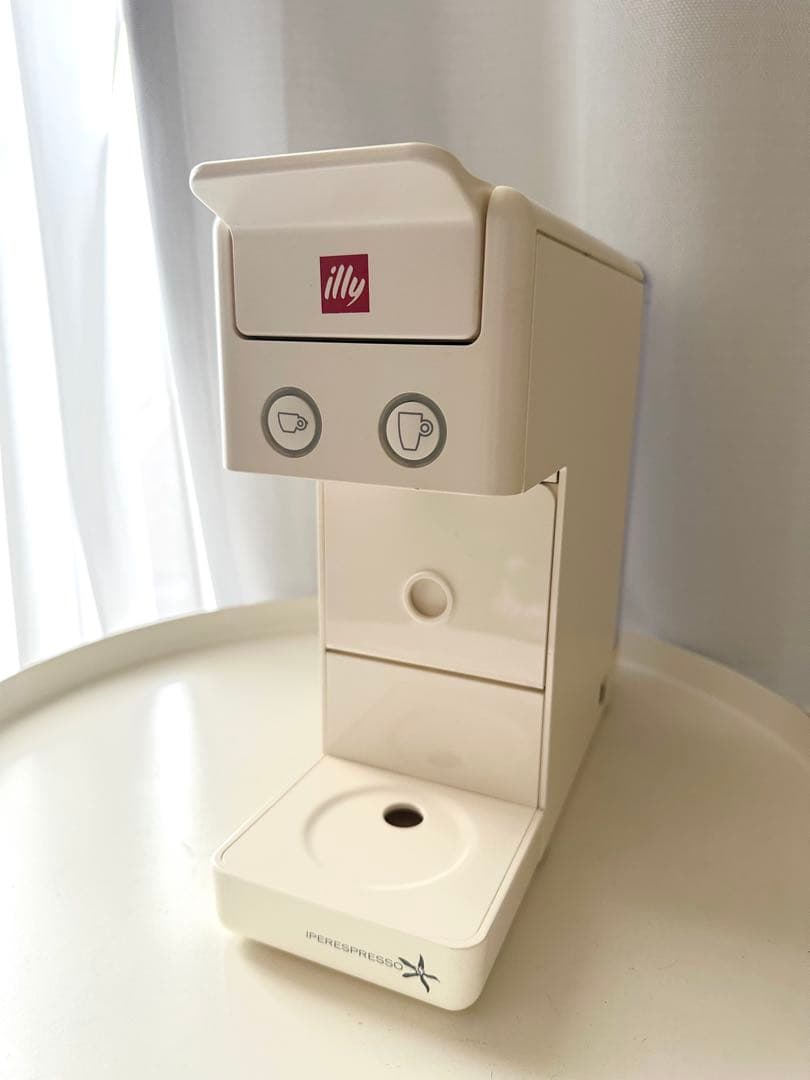 【illy エスプレッソマシン】ホワイト