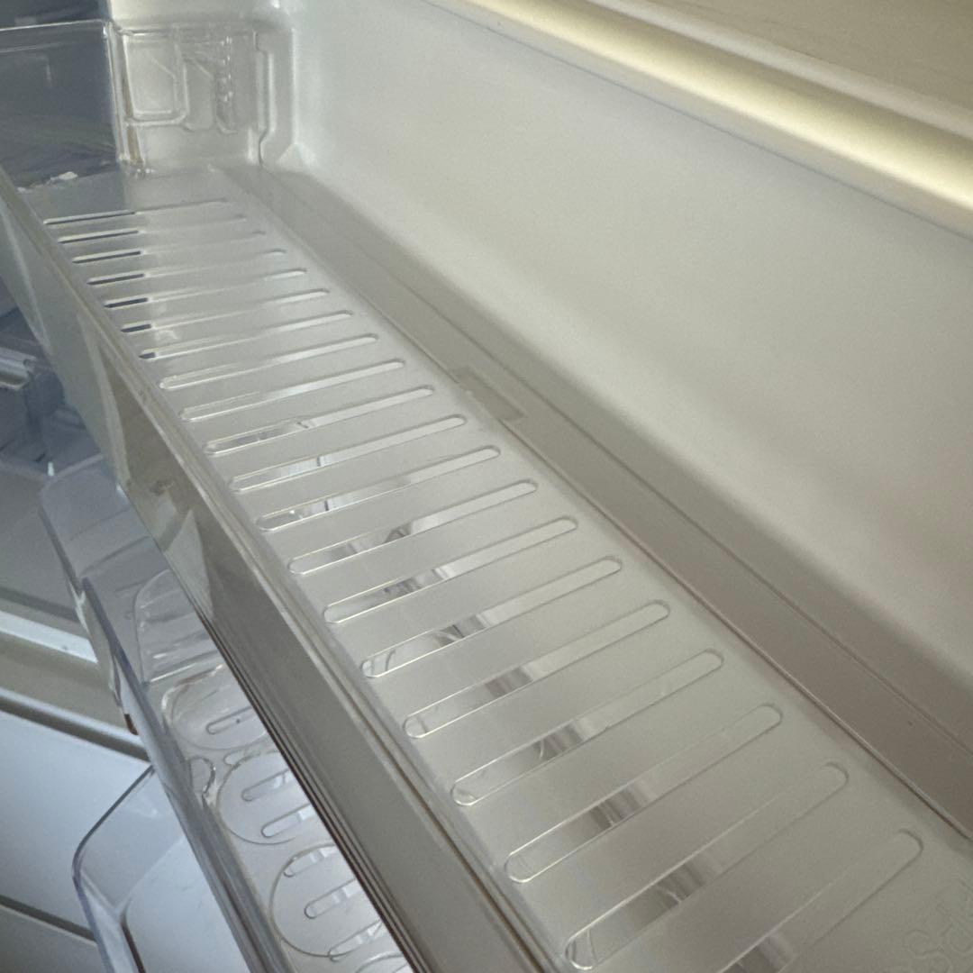 SHARP 冷蔵庫 SJ-GW35G-W 2021年式　左右開きドア