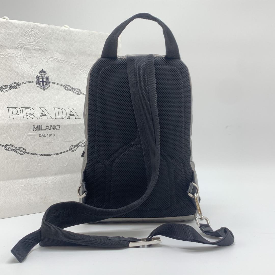 プラダ PVC ナイロン ボディバッグ ワンショルダー 1BZ026 シルバー