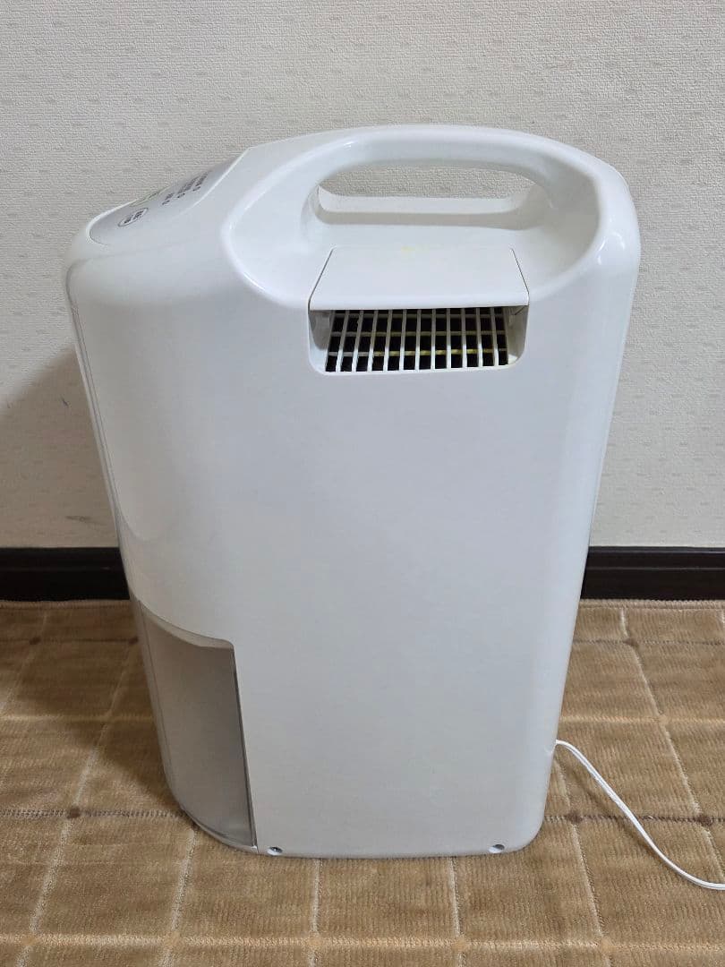コロナ　除湿機 CD -P6322-W【2022年製】