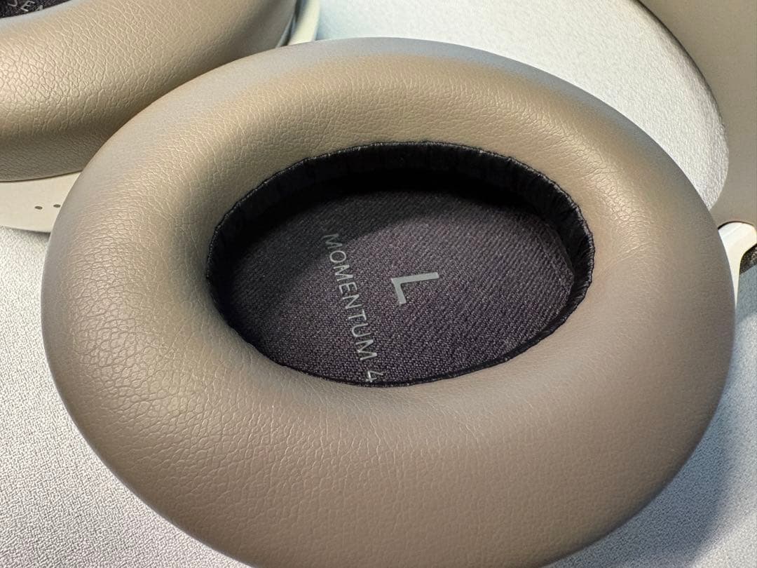 Sennheise MOMENTUM 4 Wireless　ヘッドホン