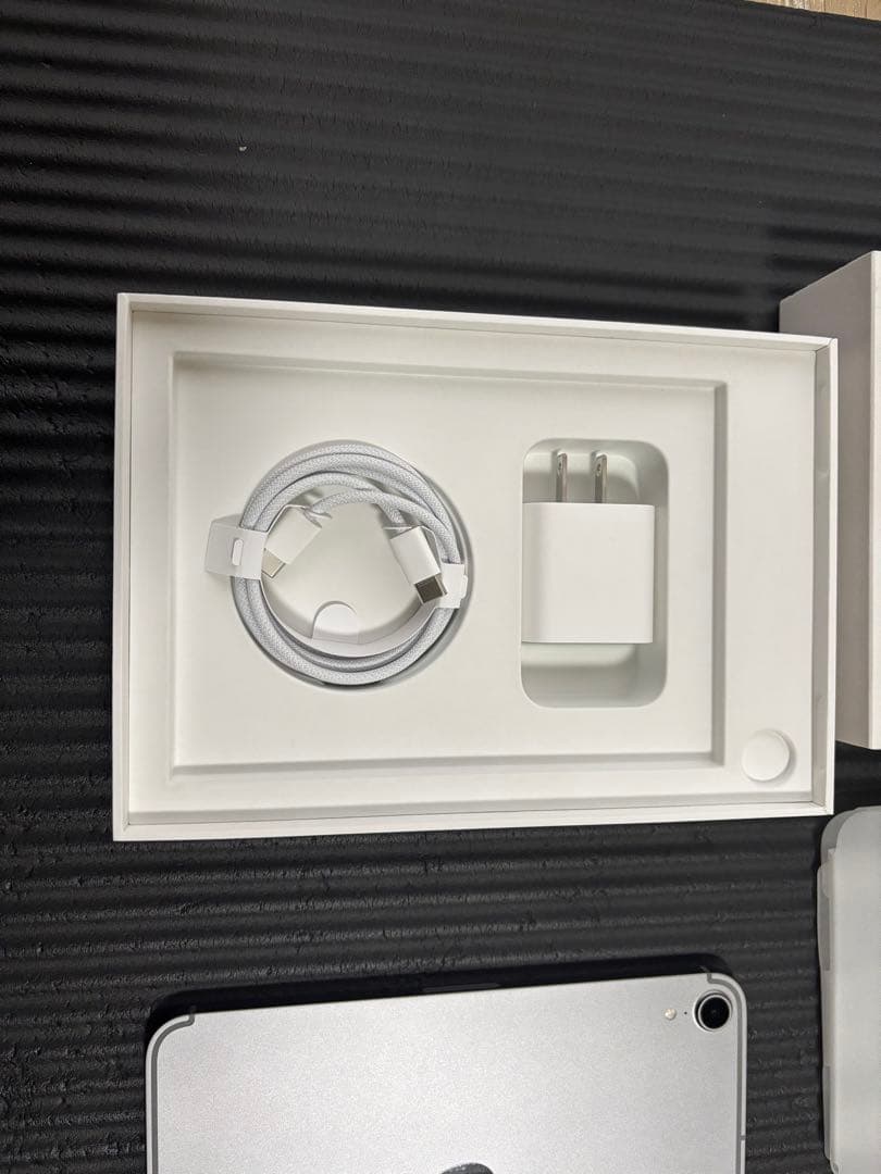 iPad mini 第7世代 cellular 128GB