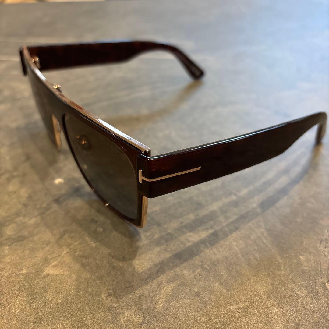 早い者勝ち　半額以下スタート　トムフォードサングラス　FT1073 48F 54